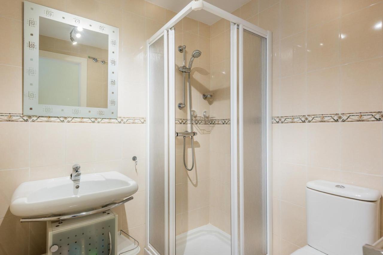 Wonderful Apartment 5 Minutes Flat Walk To The Centre Of Ла-Кала-де-Михас Экстерьер фото
